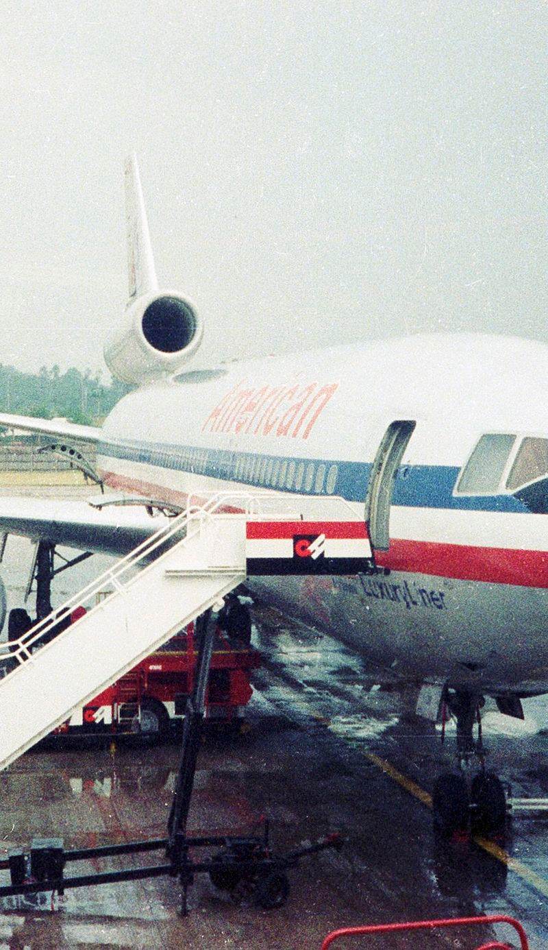 N151AA - Douglas