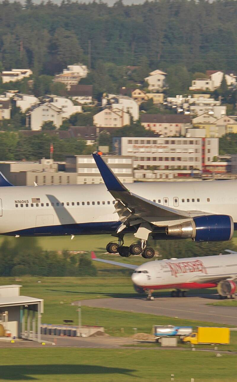 N16065 - Boeing