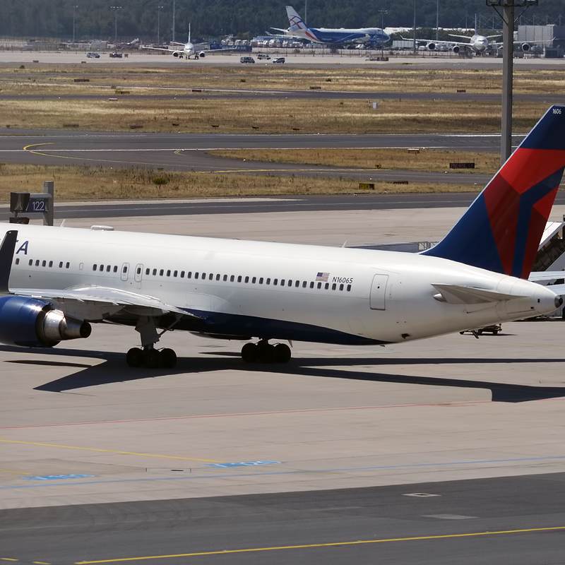 N16065 - Boeing