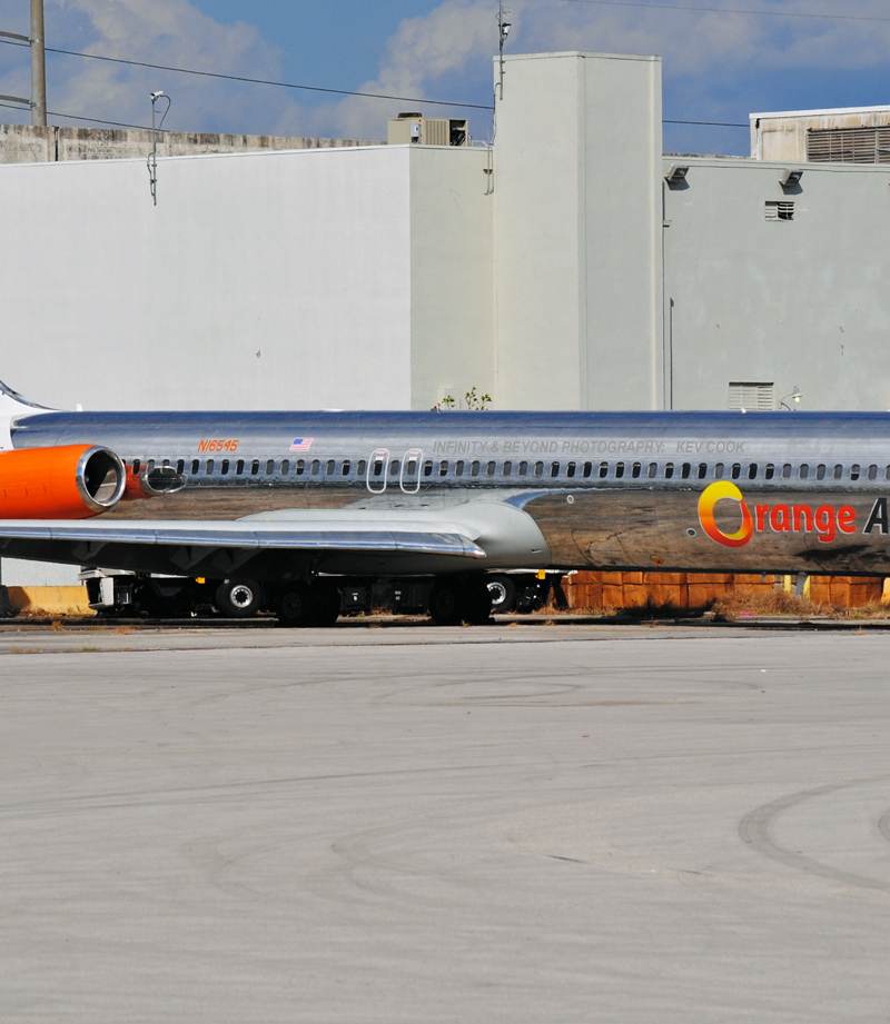 N16545 - Douglas