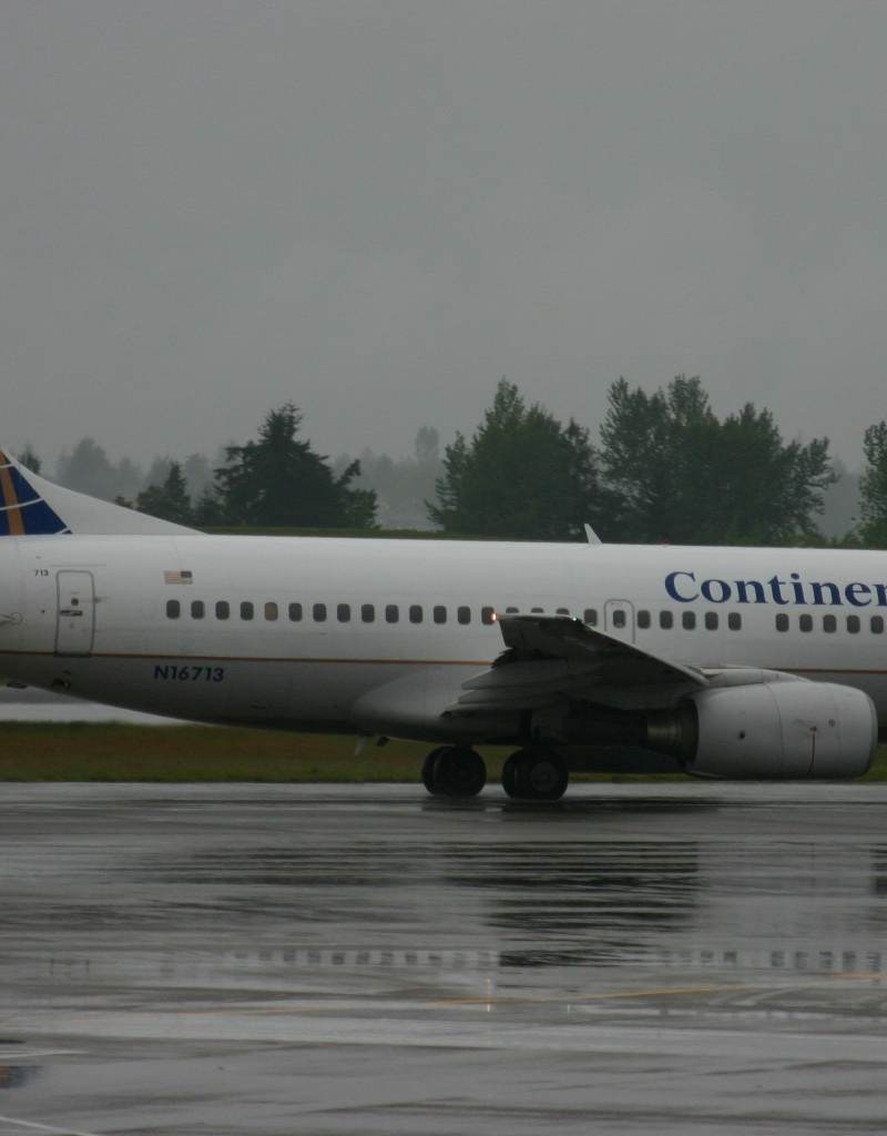 N16713 - Boeing