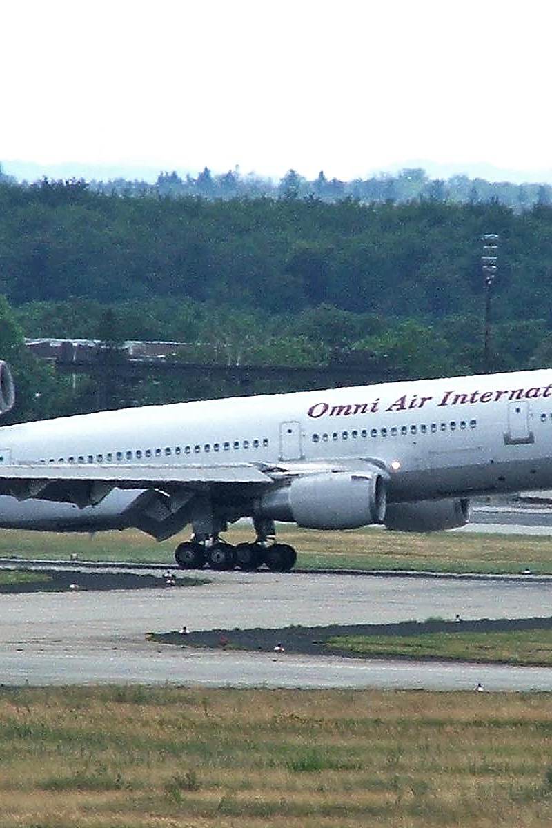 N17085 - Douglas