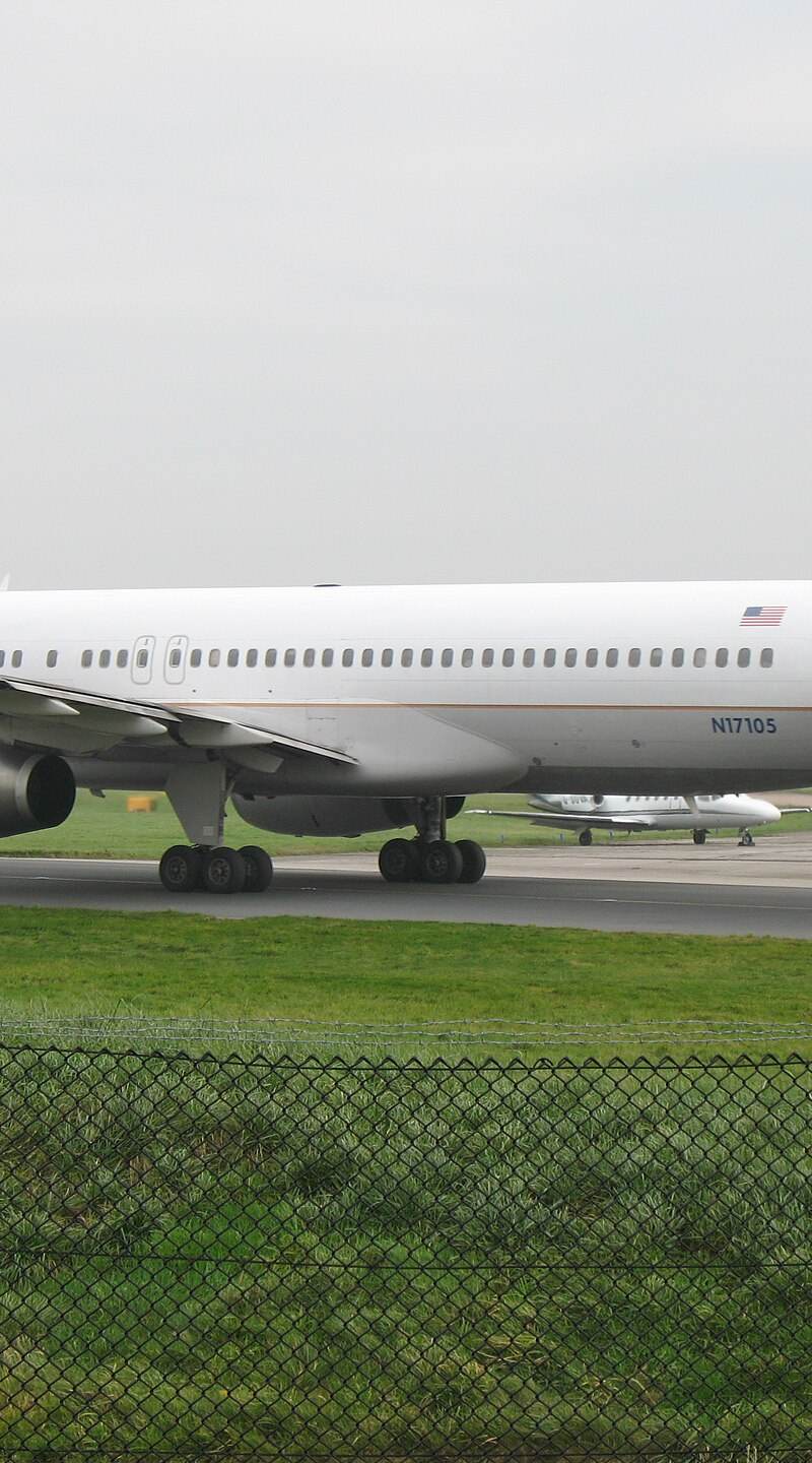 N17105 - Aircraft