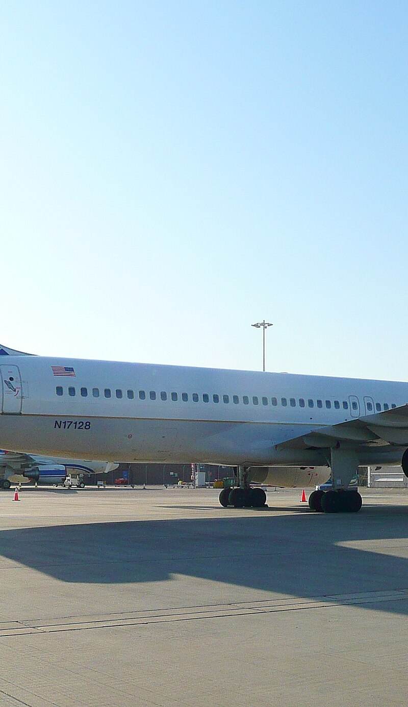 N17128 - Boeing