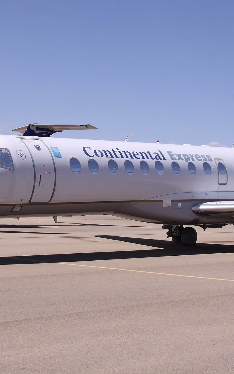 N17513 - Embraer