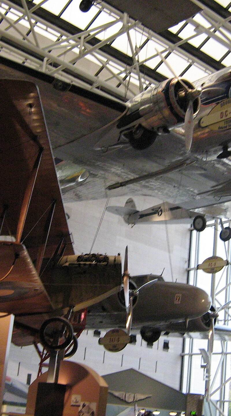  - Twin-engine aircraft