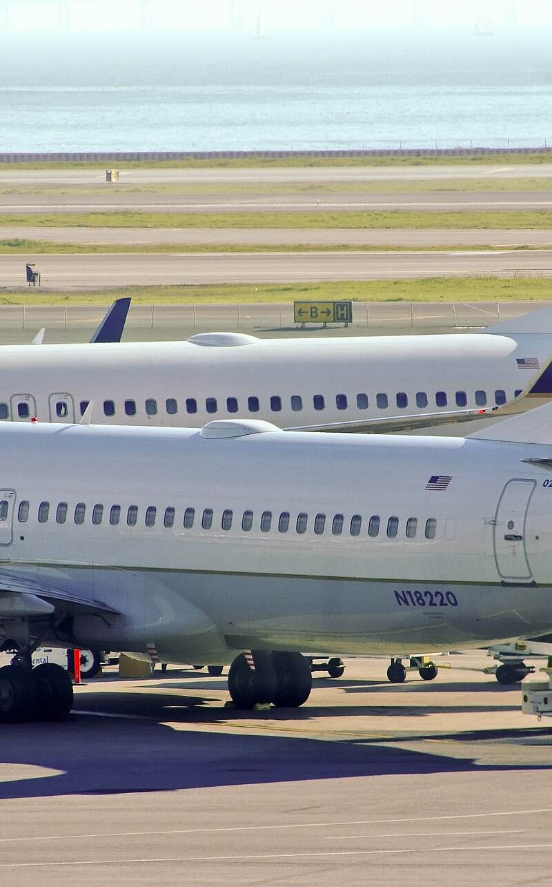 N18220 - Aircraft