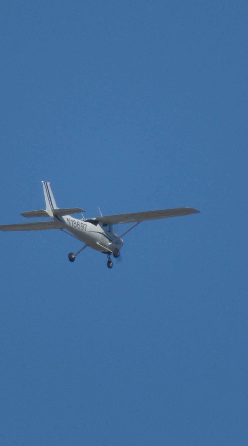 N18697 - Single-engine aircraft