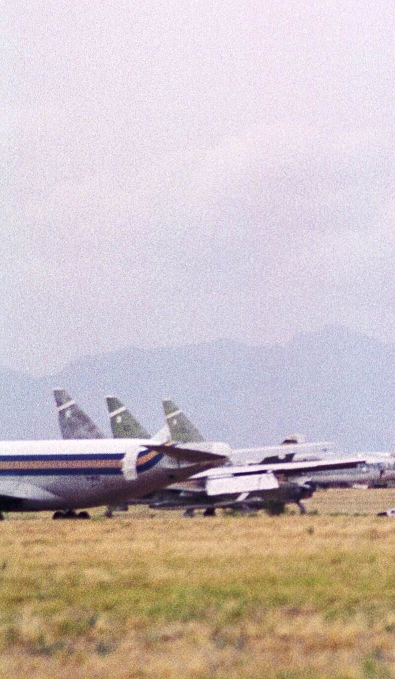 N18712 - Aircraft