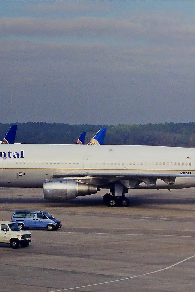 N19072 - Douglas