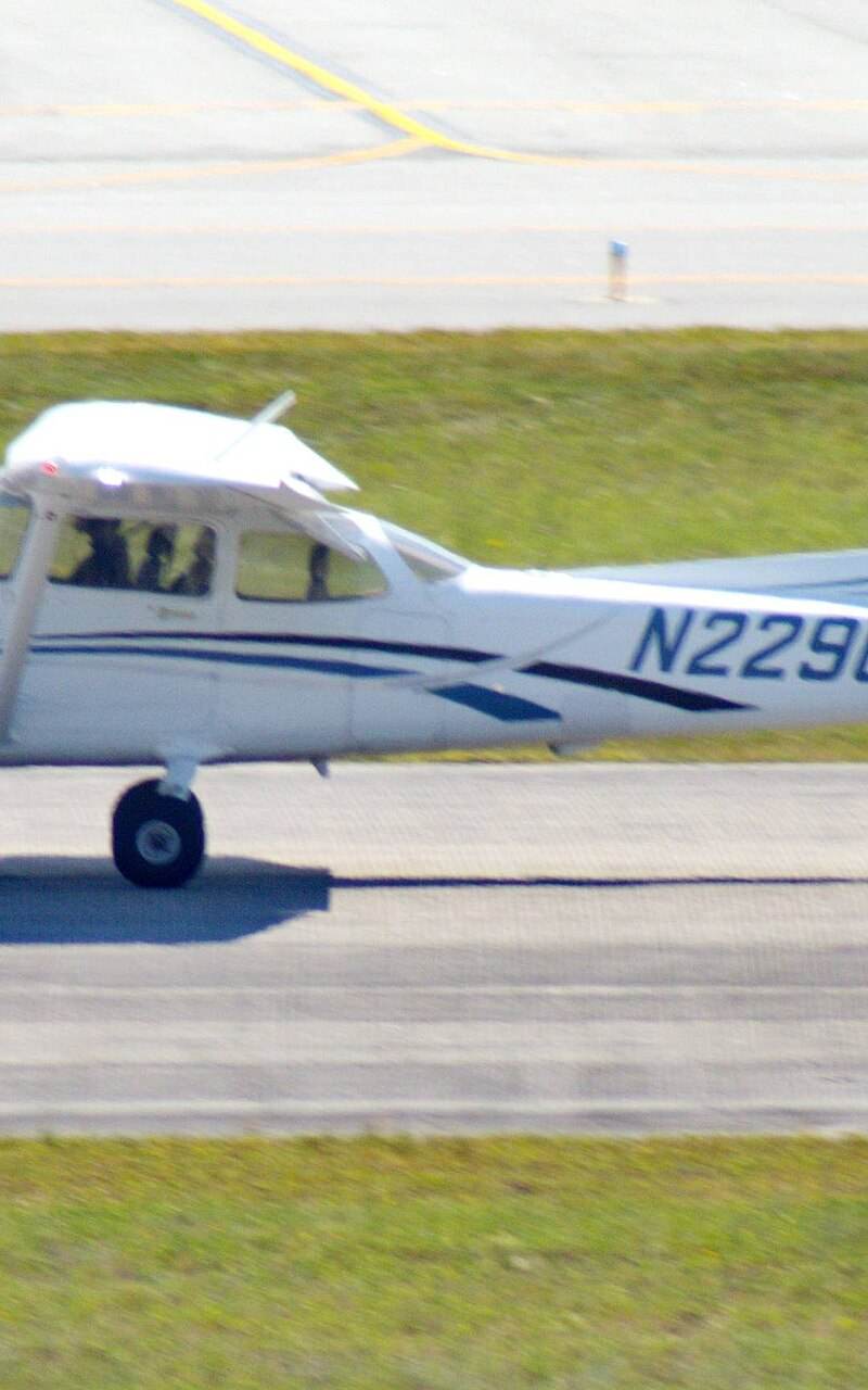 N22904 - Single-engine aircraft
