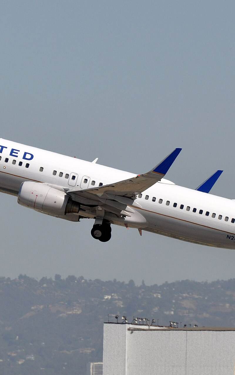 N24211 - Boeing