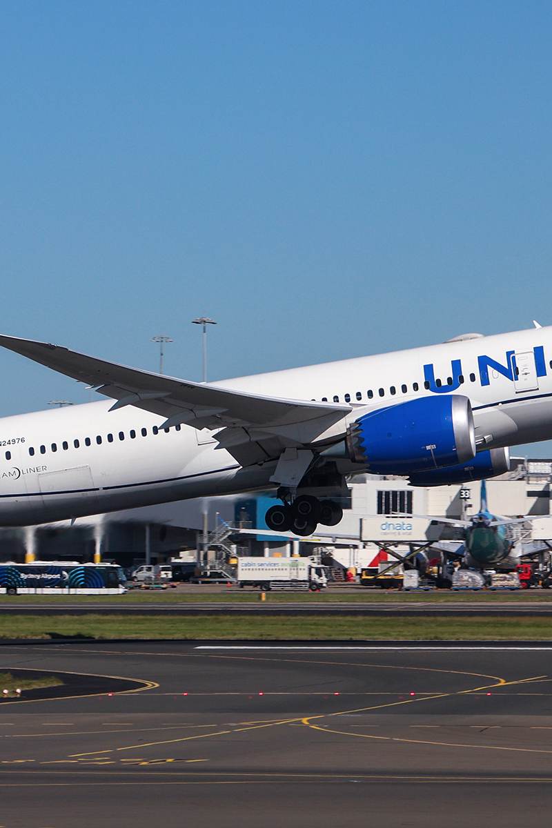 N24976 - Boeing