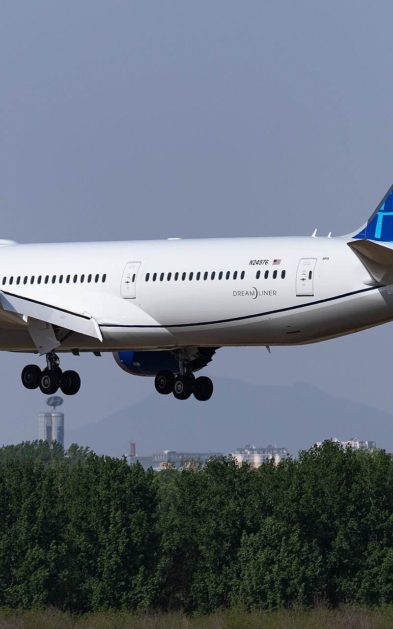 N24976 - Boeing