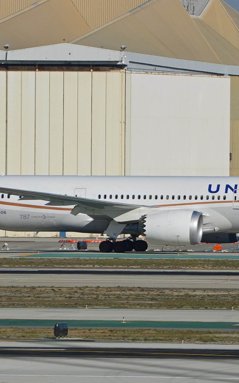 N26906 - Boeing