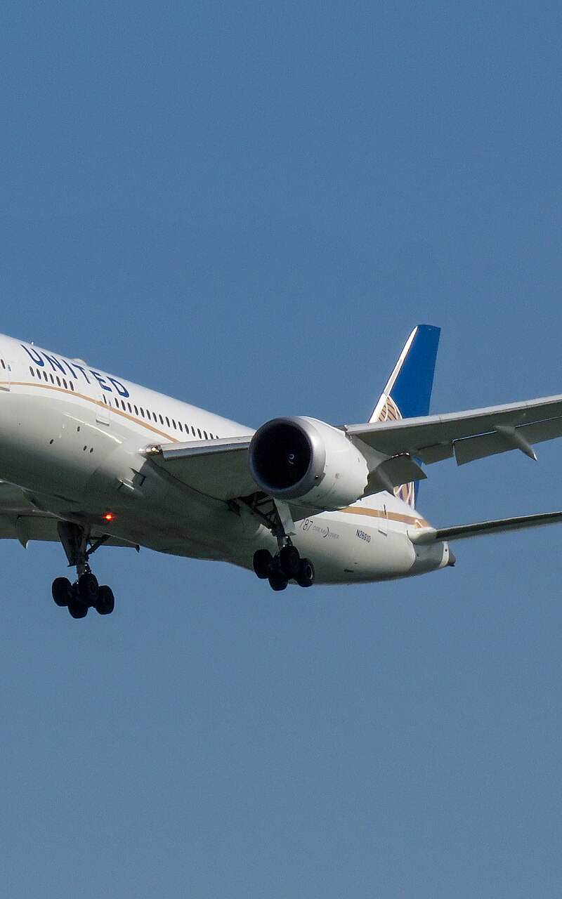 N26910 - Boeing