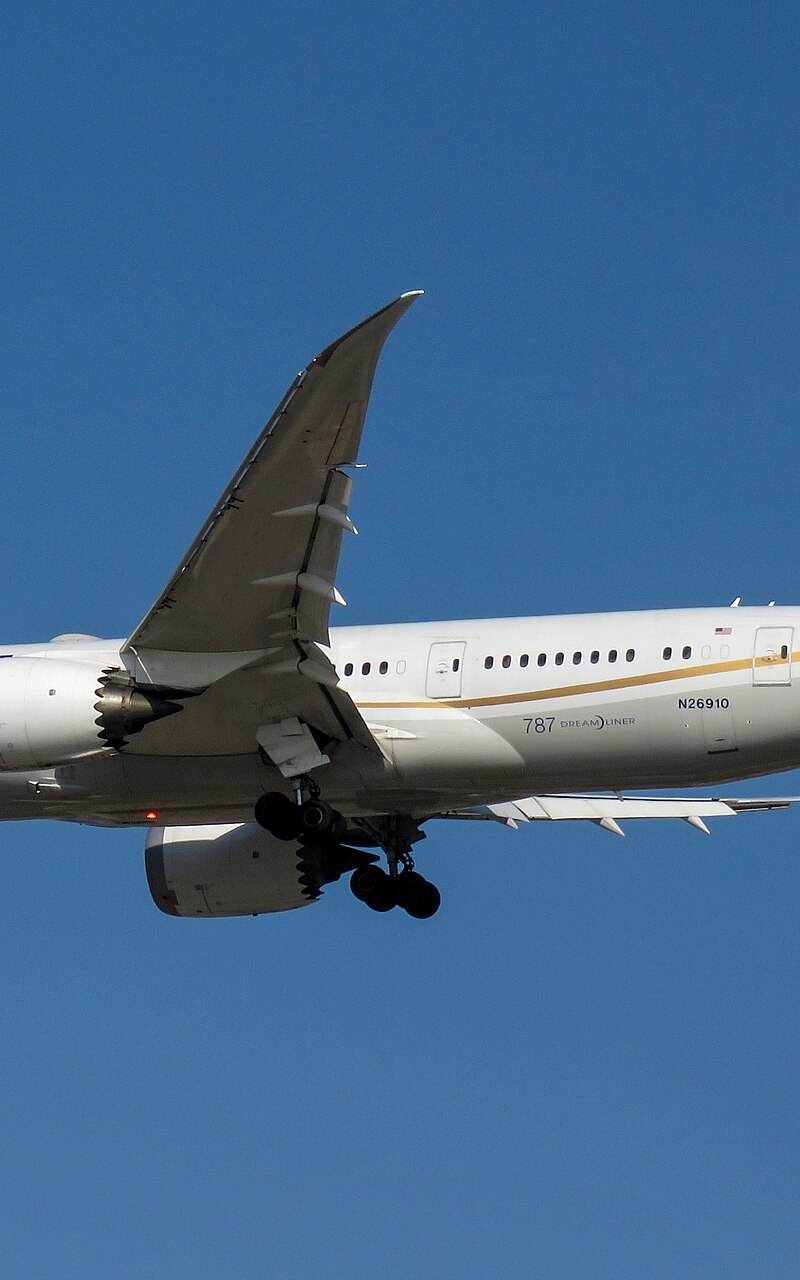 N26910 - Boeing
