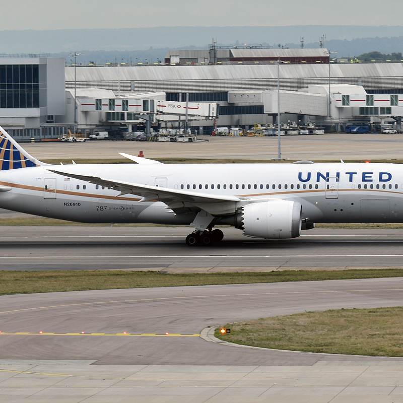 N26910 - Boeing