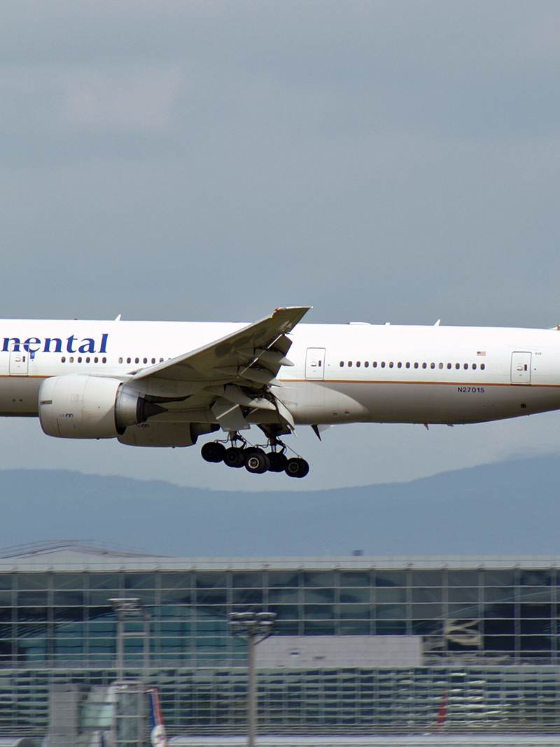 N27015 - Boeing