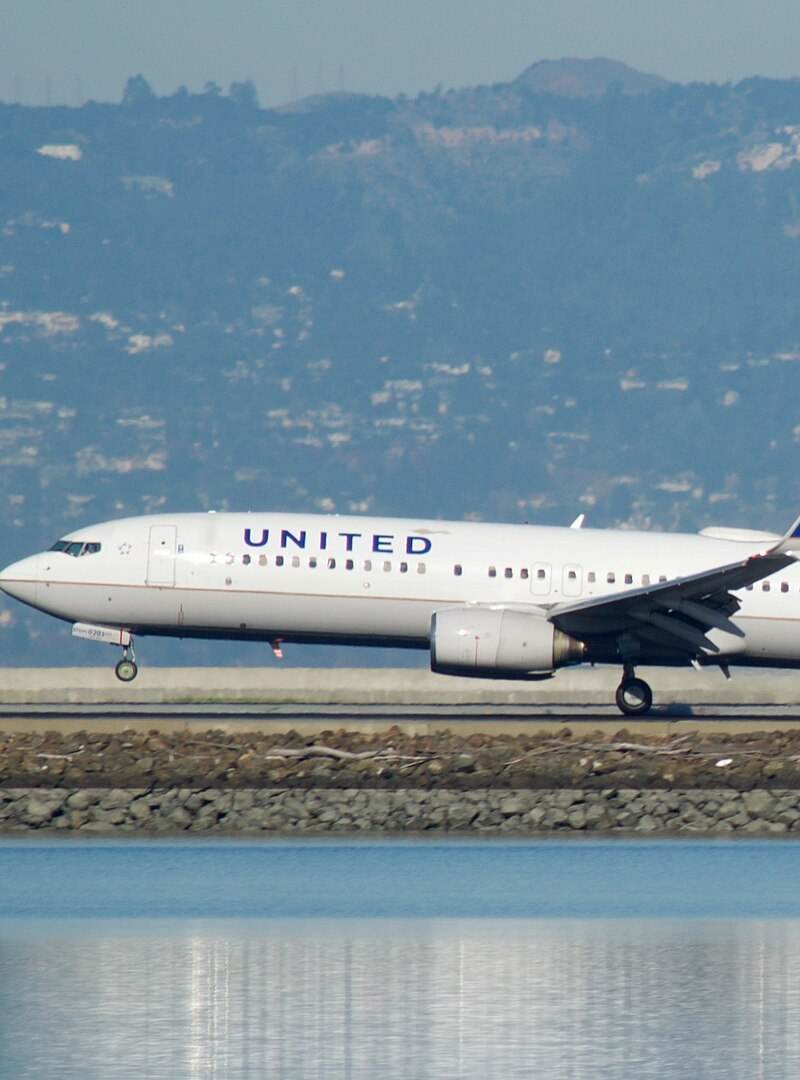 N27205 - Boeing