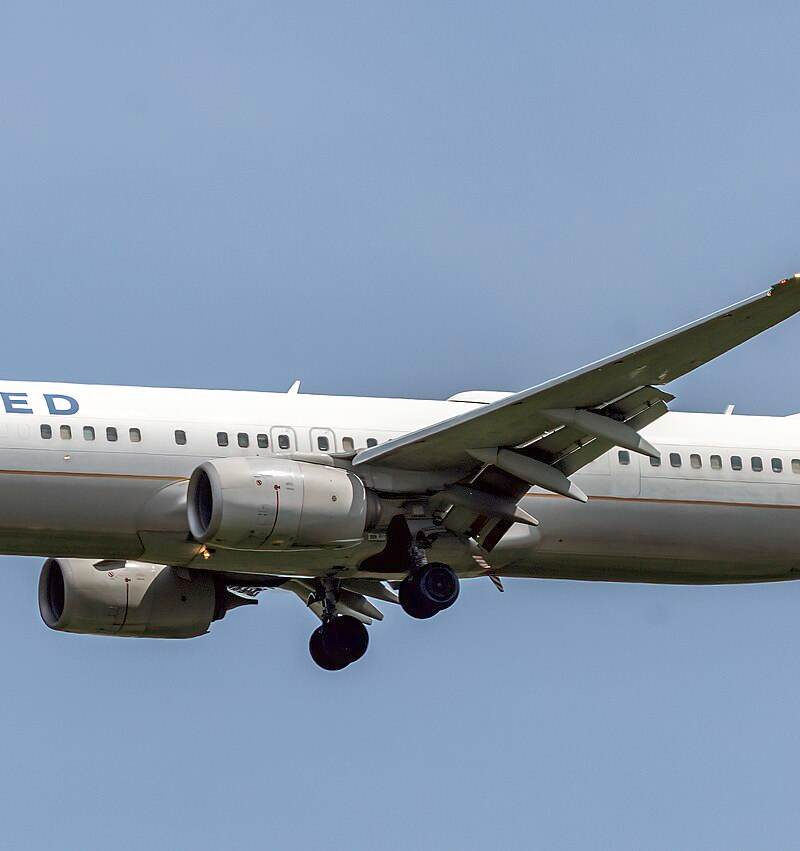 N27477 - Boeing