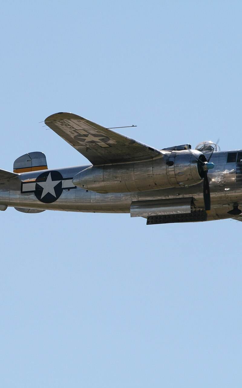  - Twin-engine aircraft