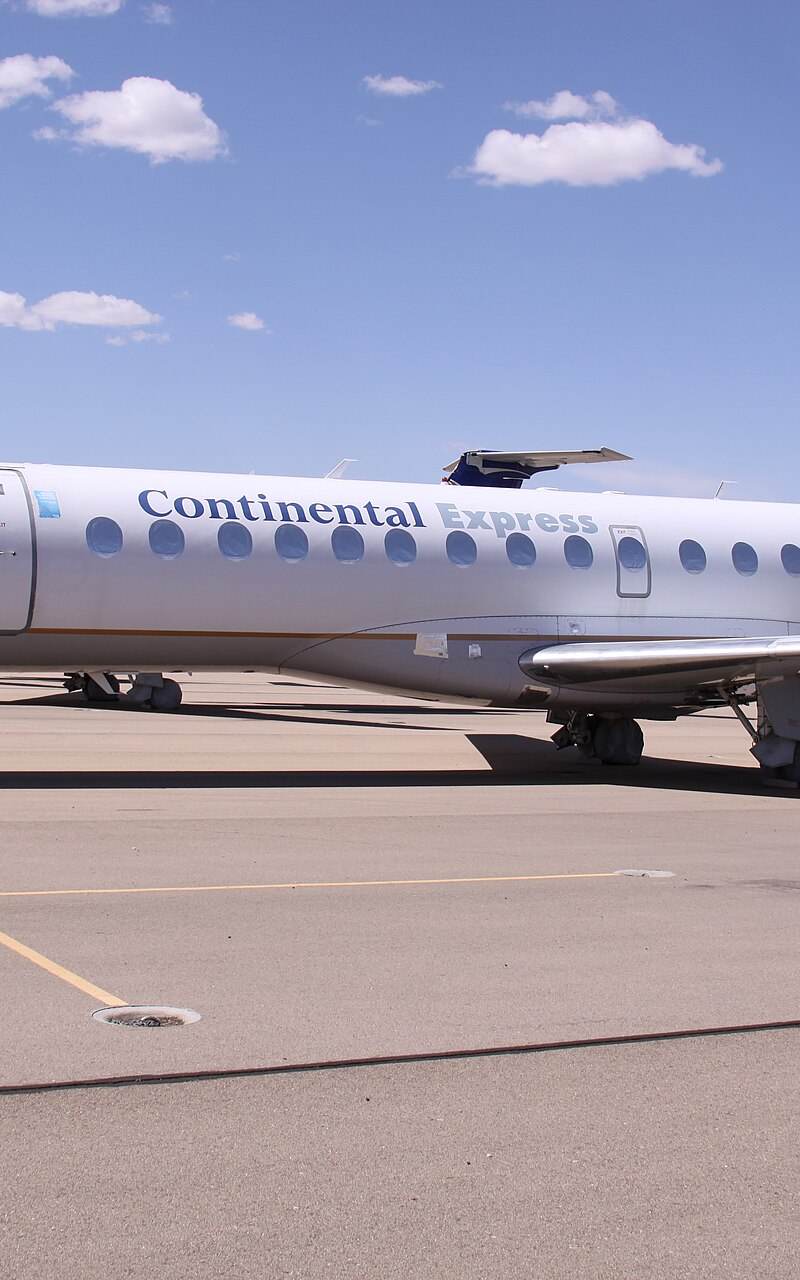N27523 - Aircraft