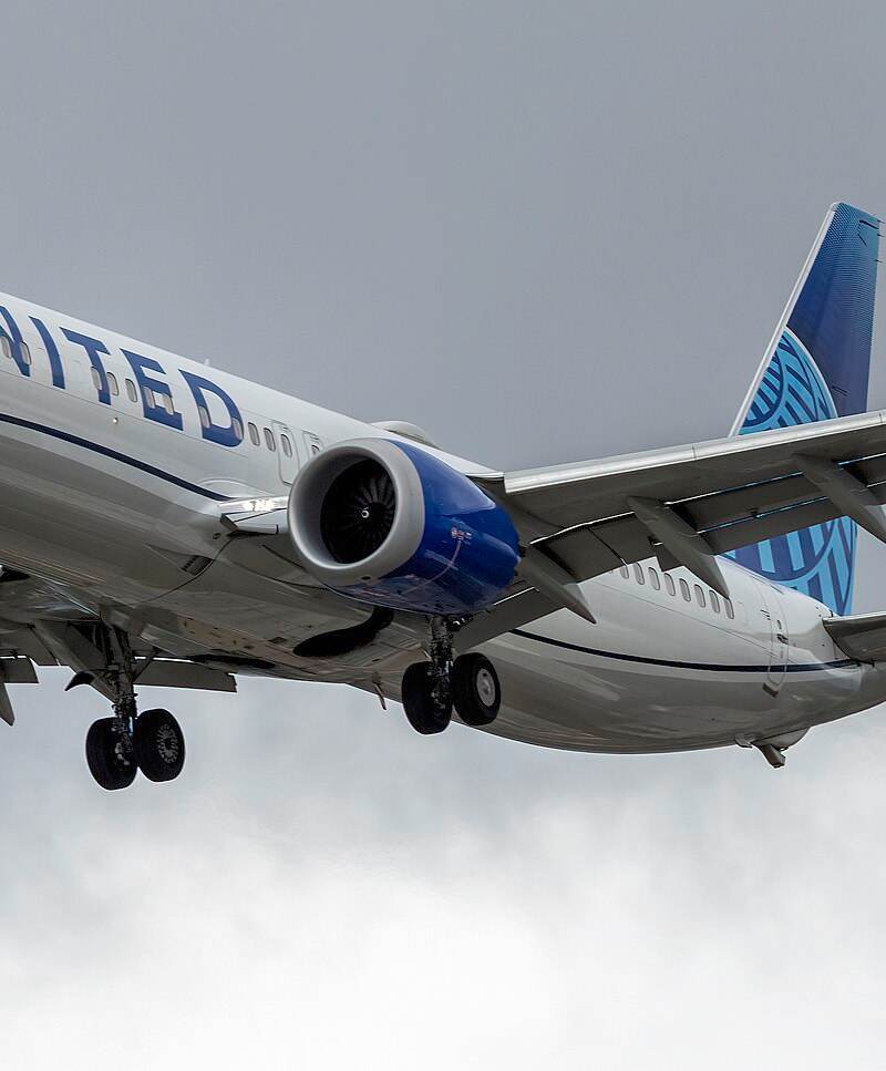 N27568 - Boeing