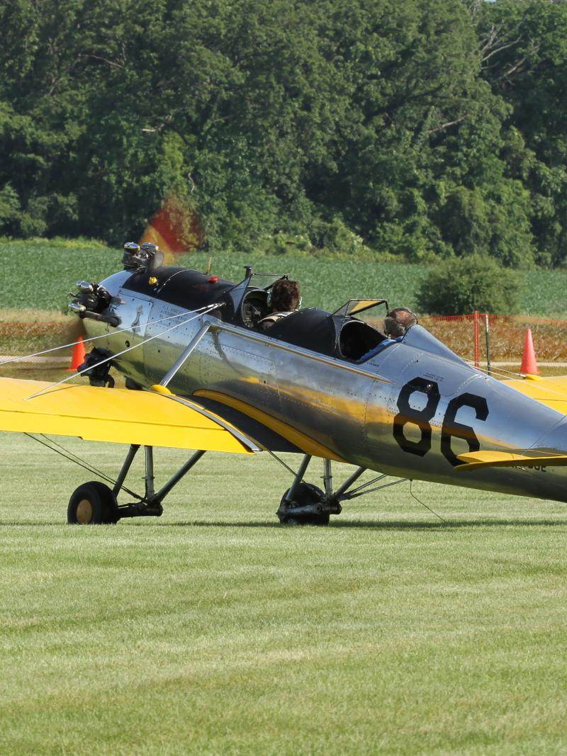 N28832 - Aircraft