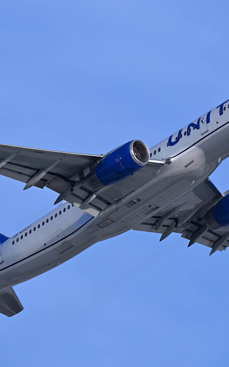 N34137 - Boeing