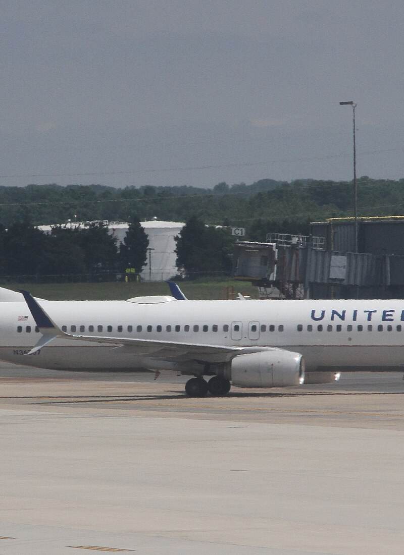 N36207 - Boeing