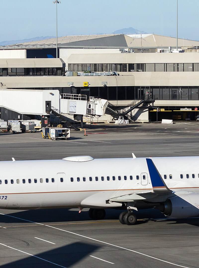 N36472 - Boeing