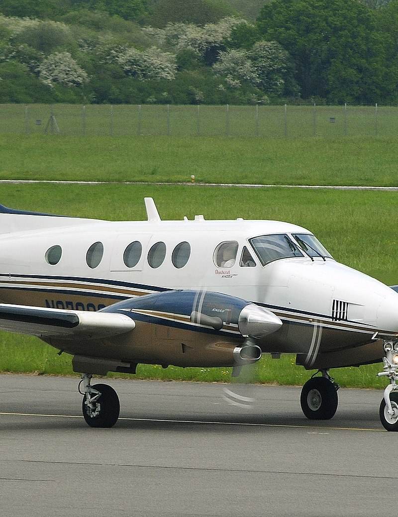 N37200 - Beechcraft