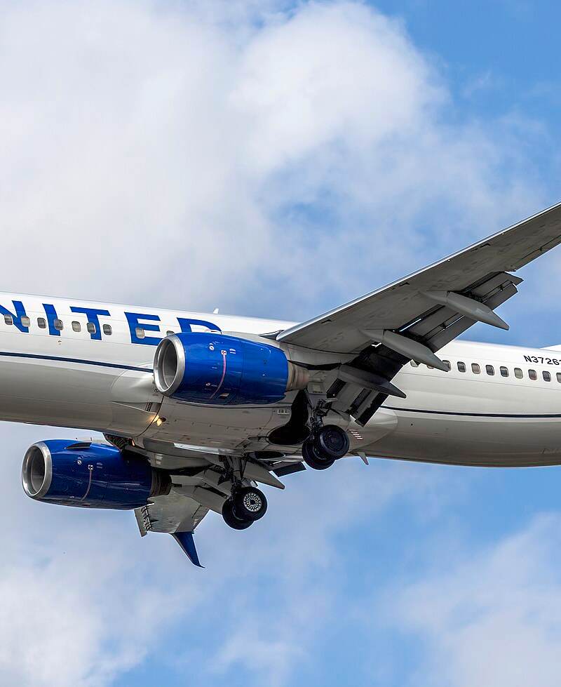 N37263 - Boeing