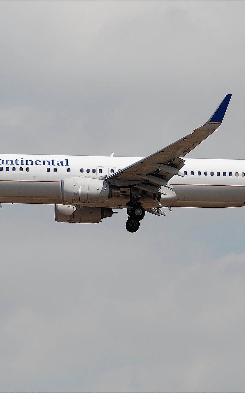 N37273 - Boeing