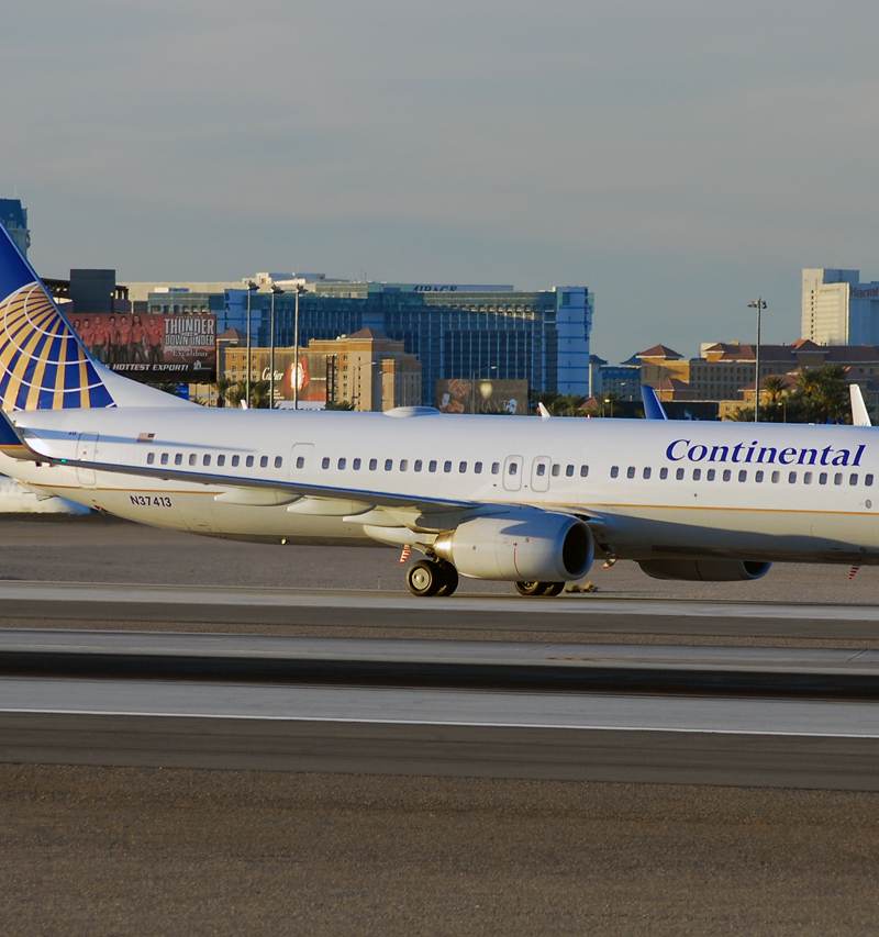 N37413 - Boeing