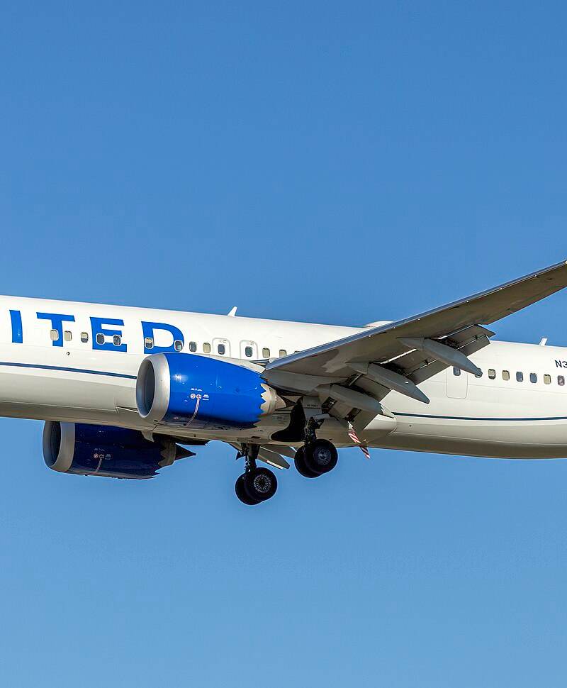 N37562 - Boeing
