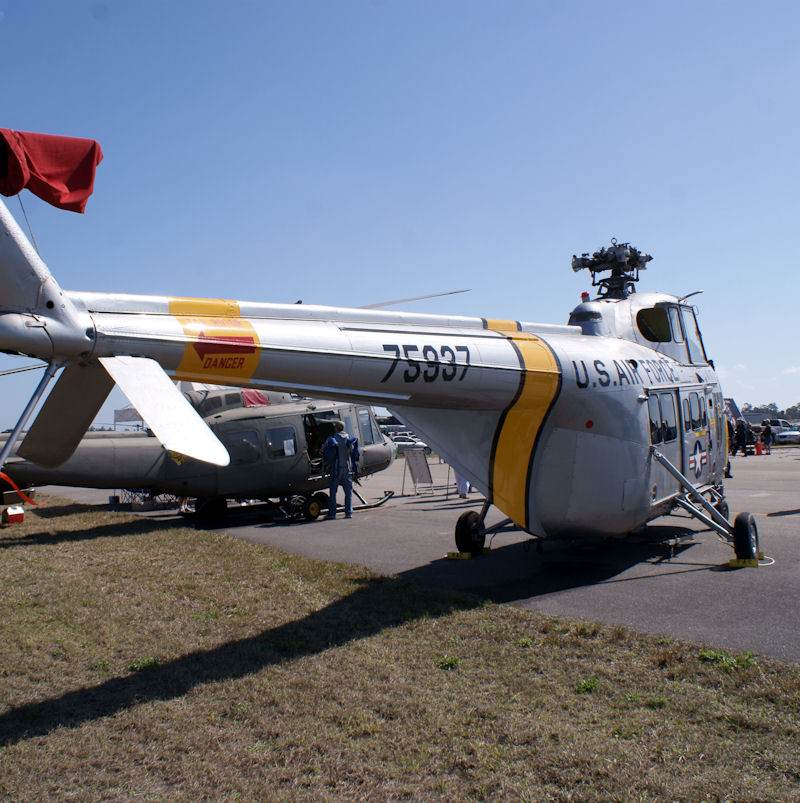  - Helicopter