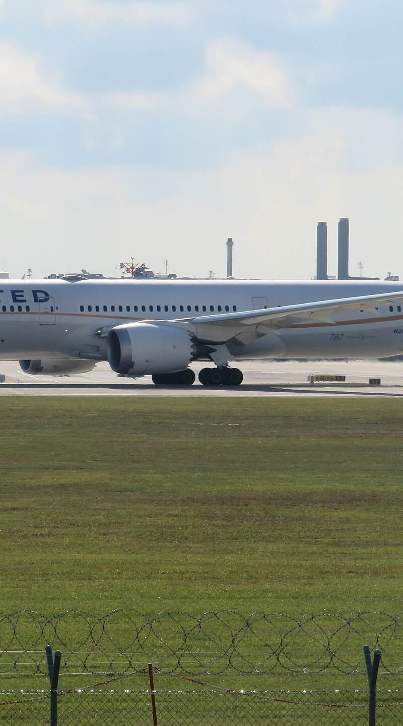 N38950 - Boeing