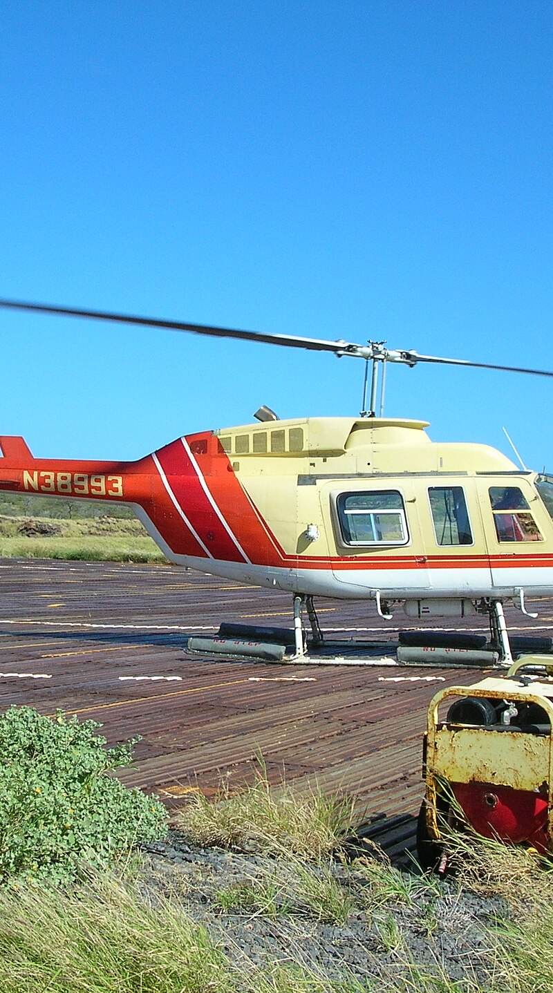 N38993 - Helicopter