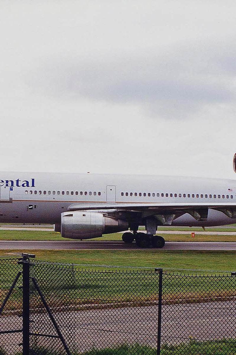 N39081 - Douglas