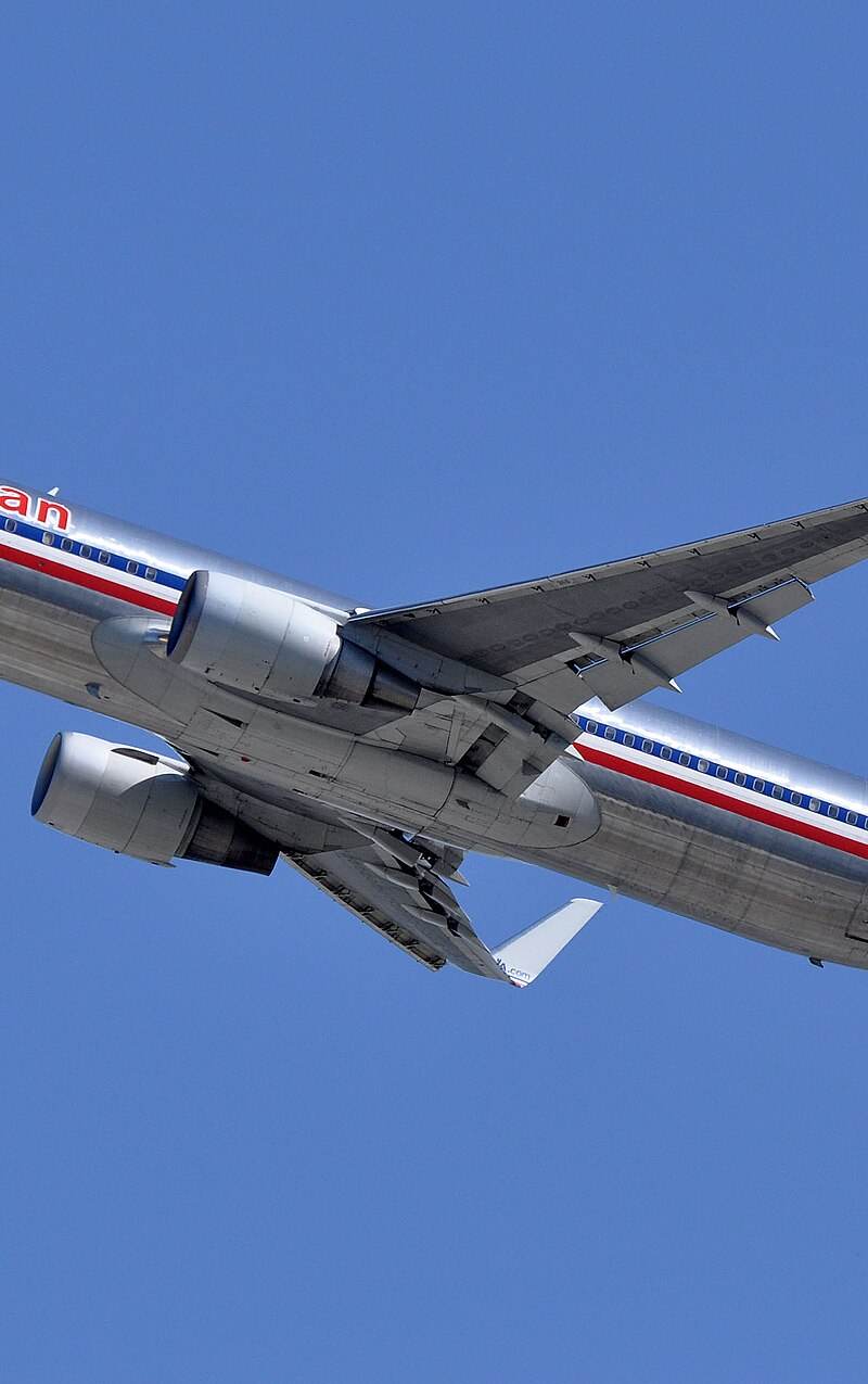 N39365 - Twin-engine aircraft