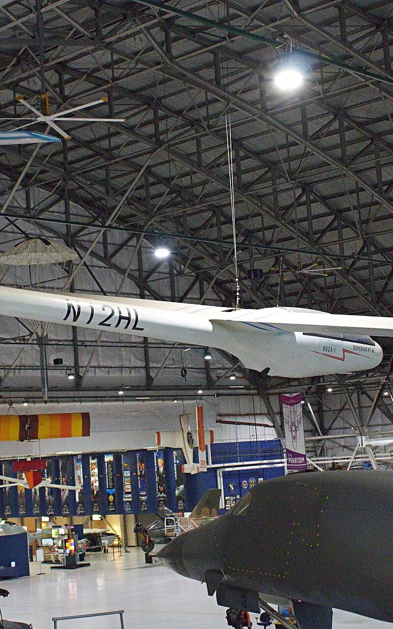 N12HL - Glider