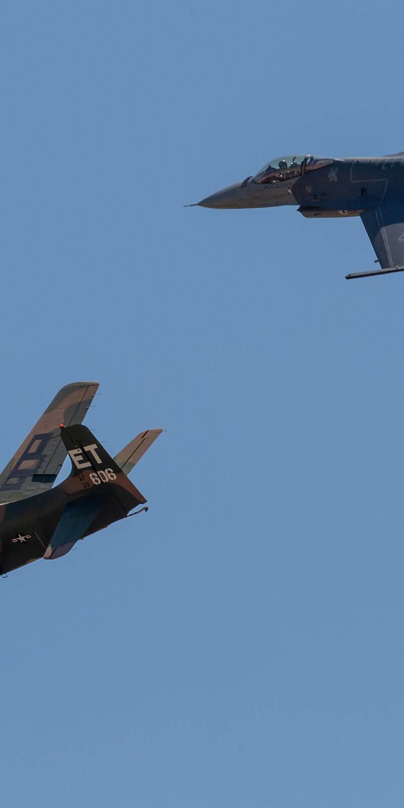 N39606 - Warbird
