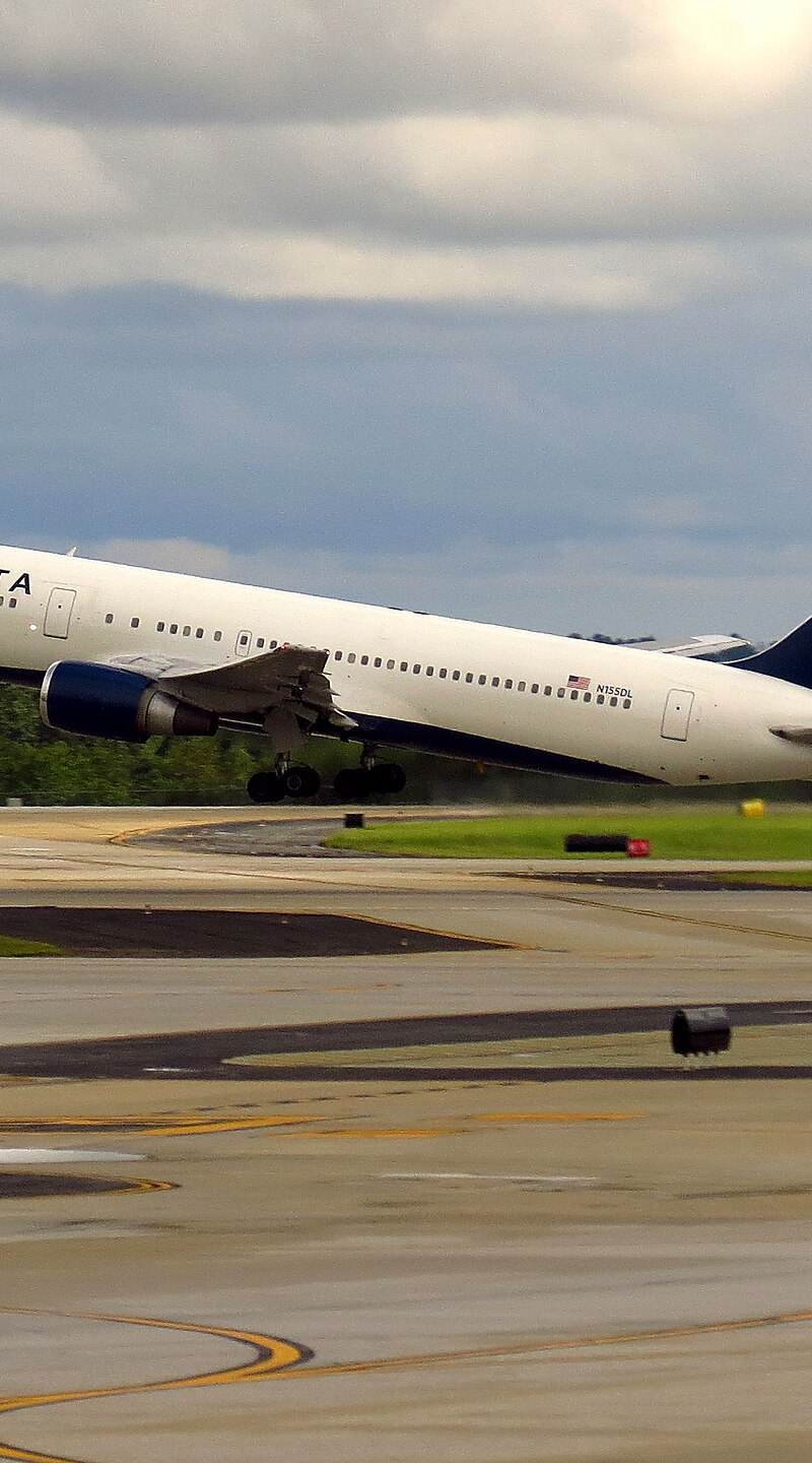 N155DL - Boeing