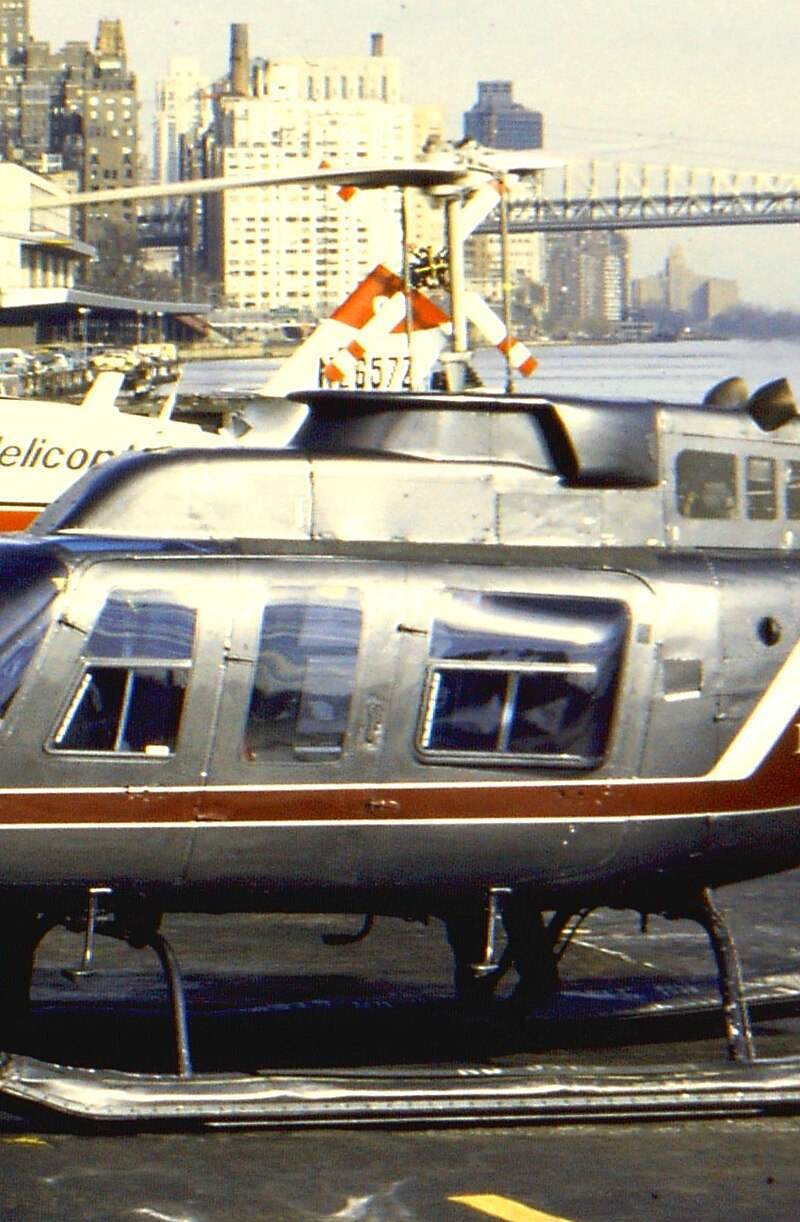 N49575 - Helicopter