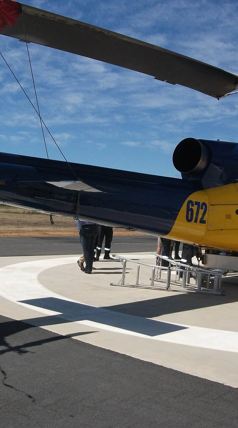 N49732 - Helicopter
