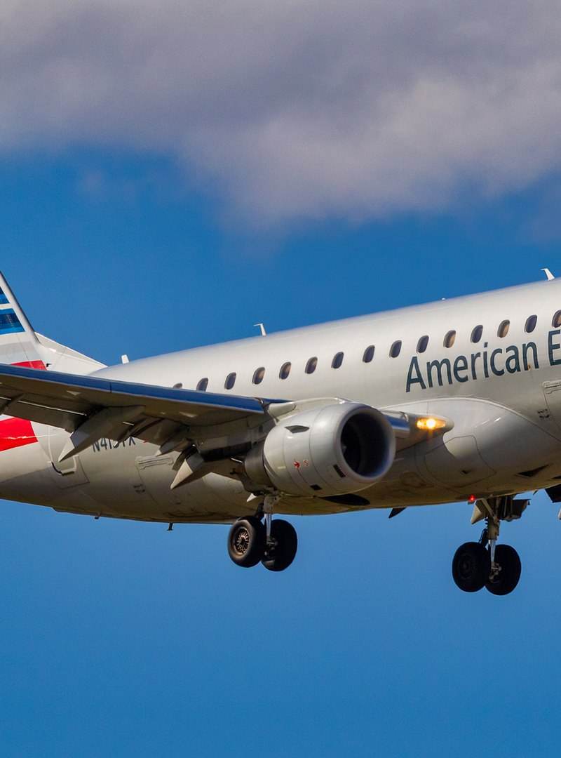 N413YX - Embraer
