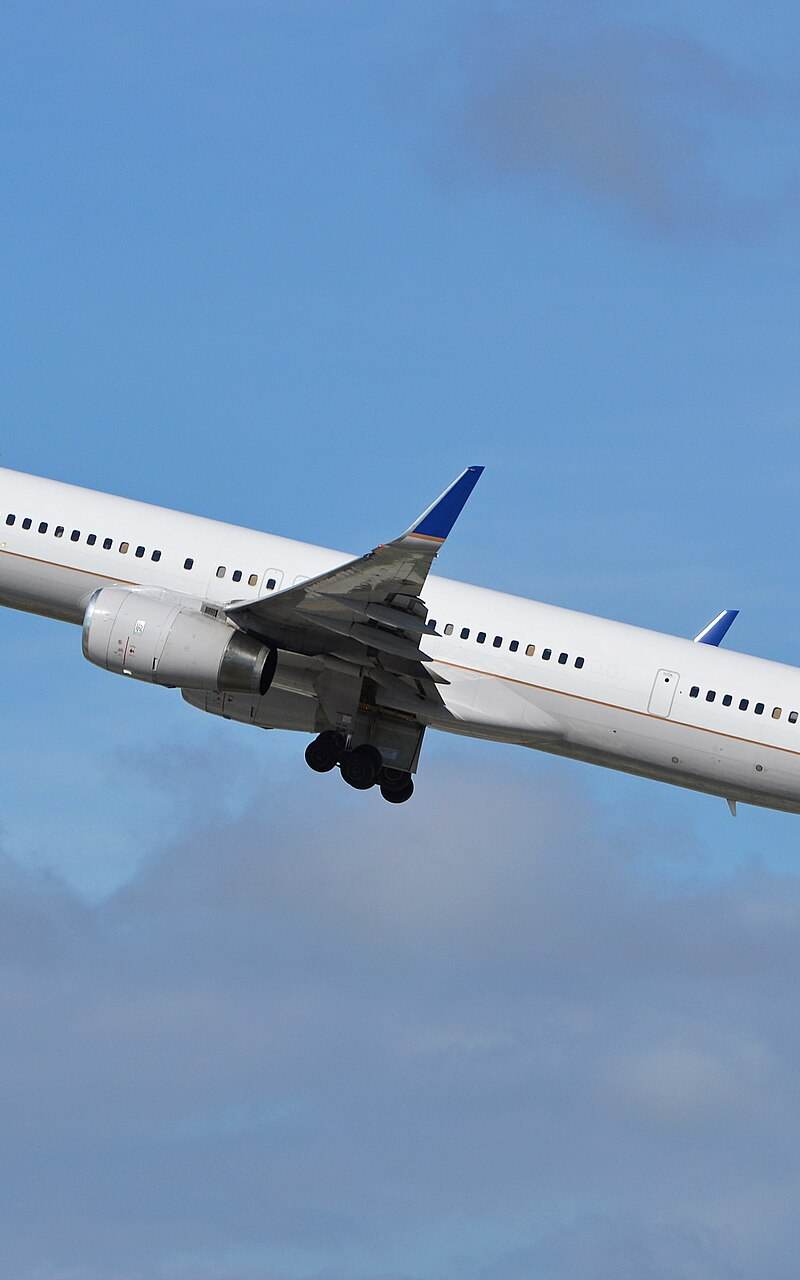 N57870 - Boeing