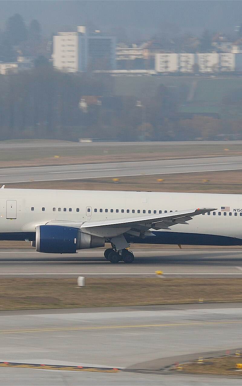 N156DL - Twin-engine aircraft